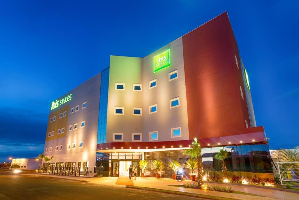 Ibis Styles Birigui Hotel Exterior photo